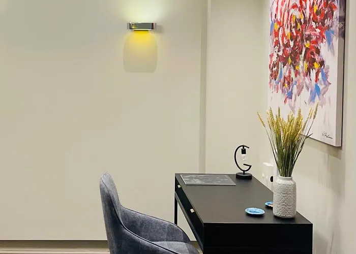 Estia Boutique Apartment
